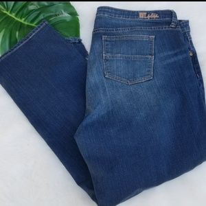 Kut from the Kloth Annie boyfriend Jean's 22W